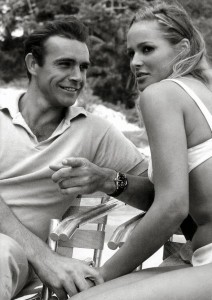 Sean-Connery-and-Ursula-Andress-Dr-No-Rolex-Submariner-Big-Crown