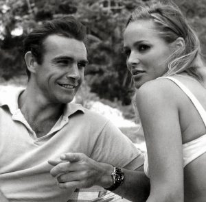 Sean-Connery-and-Ursula-Andress-Dr-No-Rolex-Submariner-Big-Crown