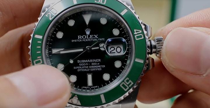 Rolex Submariner Green Ceramic Crown Review