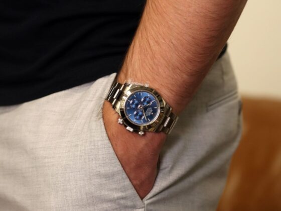 Rolex Cosmograph Daytona White Gold Bright Blue Dial 126509