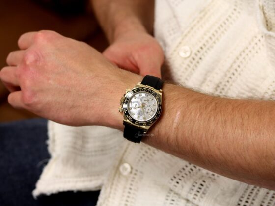 Rolex Daytona Yellow Gold White Mother of Pearl Diamond Dial Oysterflex 116518LN