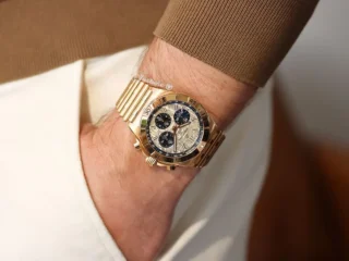 Breitling Chronomat B01 42 Erling Haaland Red Gold RB01347A1F1R1