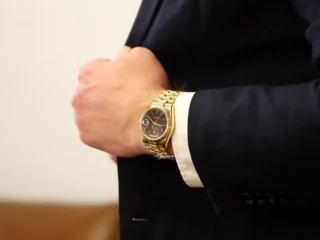 Rolex Day-Date 36 Yellow Gold Black Index Dial 118238