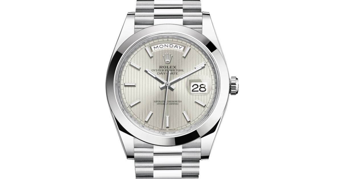 Rolex Day-Date 40 228206-SLSSP Silver Striped Index Domed
