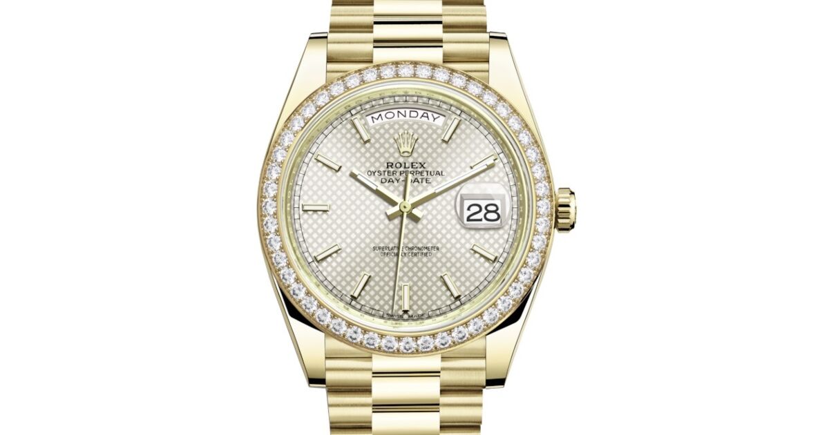 ✨️MM✨️ Rolex Day-Date 228396TBR 40MM Silver Mother Of Pearl Factory