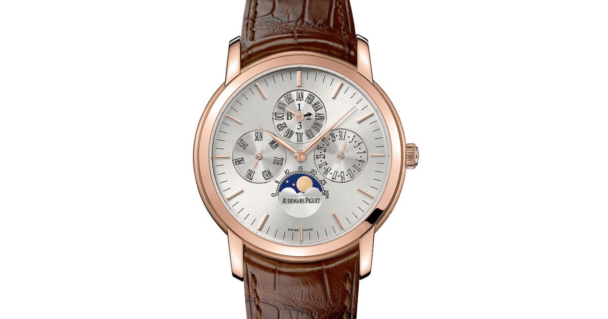 journal standard luxe
チノクロス タックパンツ Audemars Piguet 26390OR.OO.D088CR.01 Jules Audemars