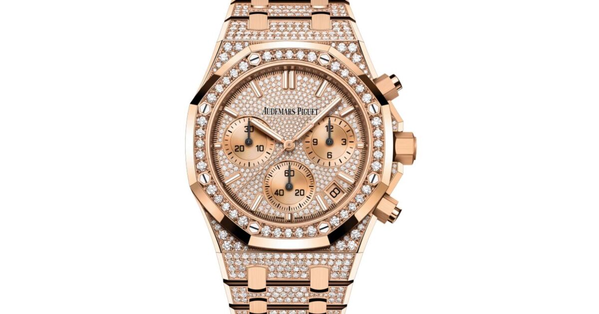 オーデマピゲ　the art projects AUDEMARS PIGUET Companion Piece: KAWS and Audemars Piguet Make Beautiful