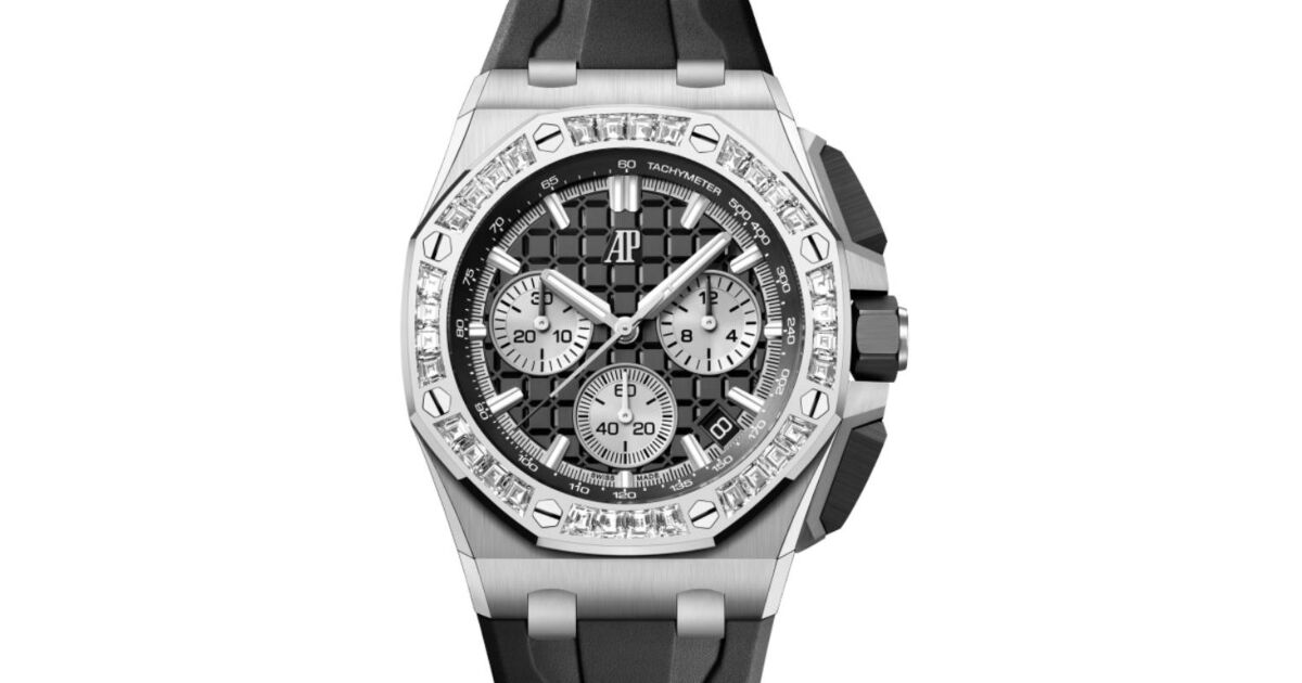 AP Royal Oak Offshore Selfwinding Chronograph 43mm White