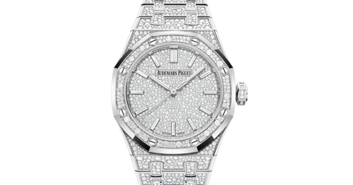 Audemars Piguet Royal Oak Self Winding 37mm White Gold Diamond Dial  15552BC.ZZ.1358BC.01 - BRAND NEW