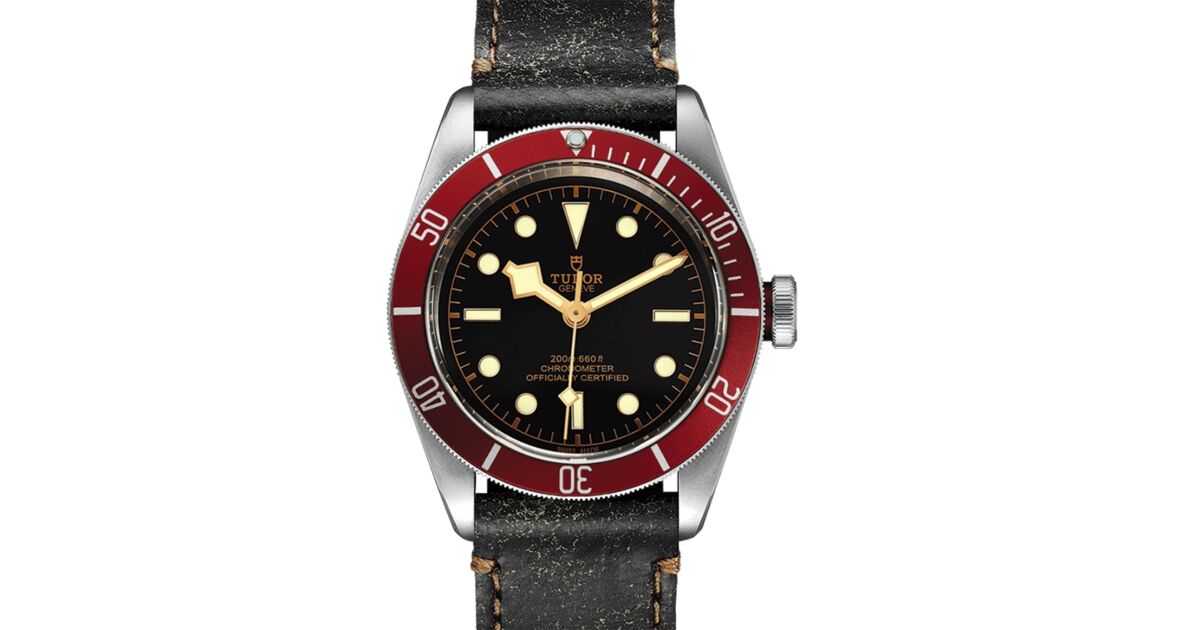 Tudor Heritage Black Bay Black Index Burgundy Bezel