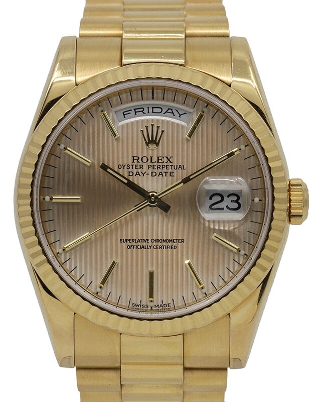 低価格で大人気の Rolex Dial Index Tapestry Silver Gold Yellow 36 Day-Date 時計