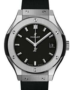 Hublot Classic Fusion 3-Hands Titanium 33mm Quartz 581.NX.1171.RX - BRAND NEW