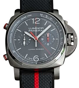 Panerai Luminor Chrono Flyback Luna Rossa Titanio 44mm Grey Dial PAM01654