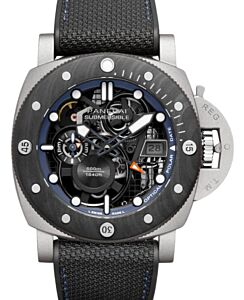 Panerai Submersible GMT Titanio Mike Horn Experience Edition PAM01670