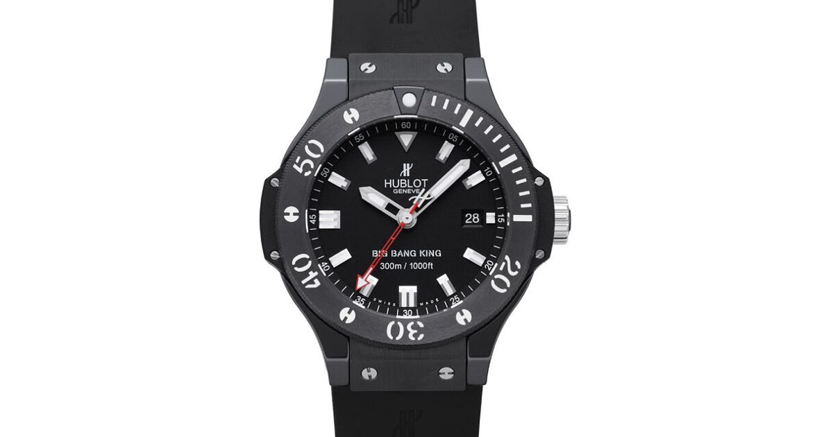 Hublot Big Bang King Black Magic 312.CM.1120.RX Men's 44mm Ceramic