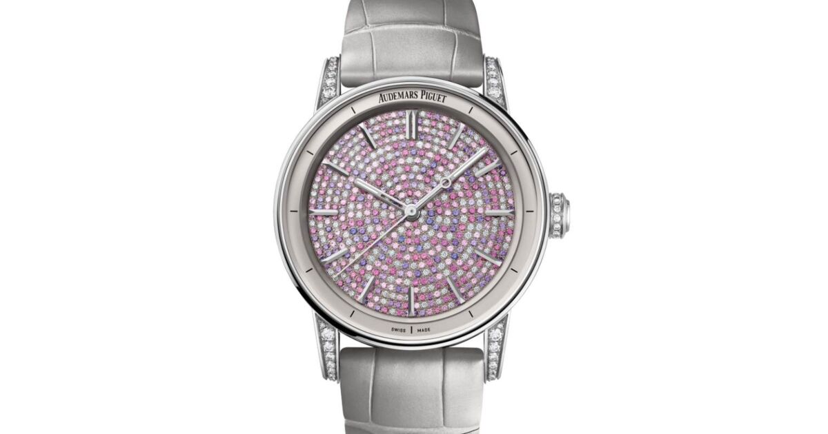 【激レア】beats Executive AUDEMARS PIGUET Audemars Piguet Code 11.59 Selfwinding White Gold Pink Sapphires