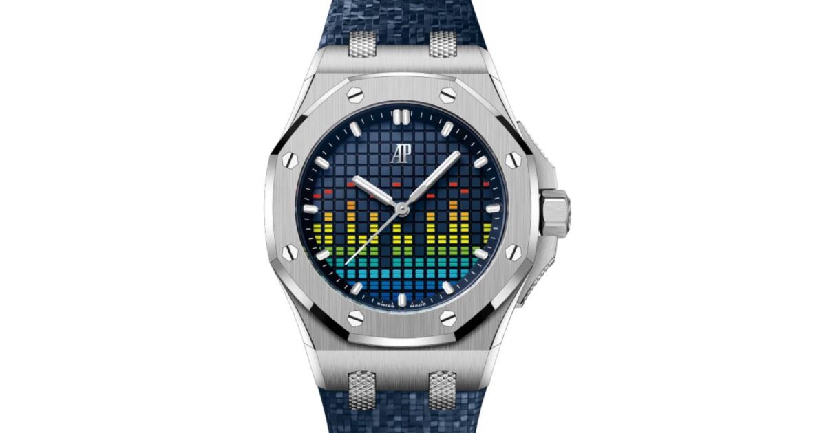 AP Royal Oak Offshore Selfwinding-Music Edition 37mm Titanium Blue