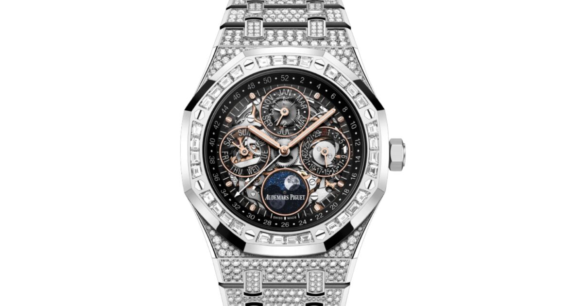 Audemars Piguet Royal Oak Perpetual Calendar 41mm White Gold