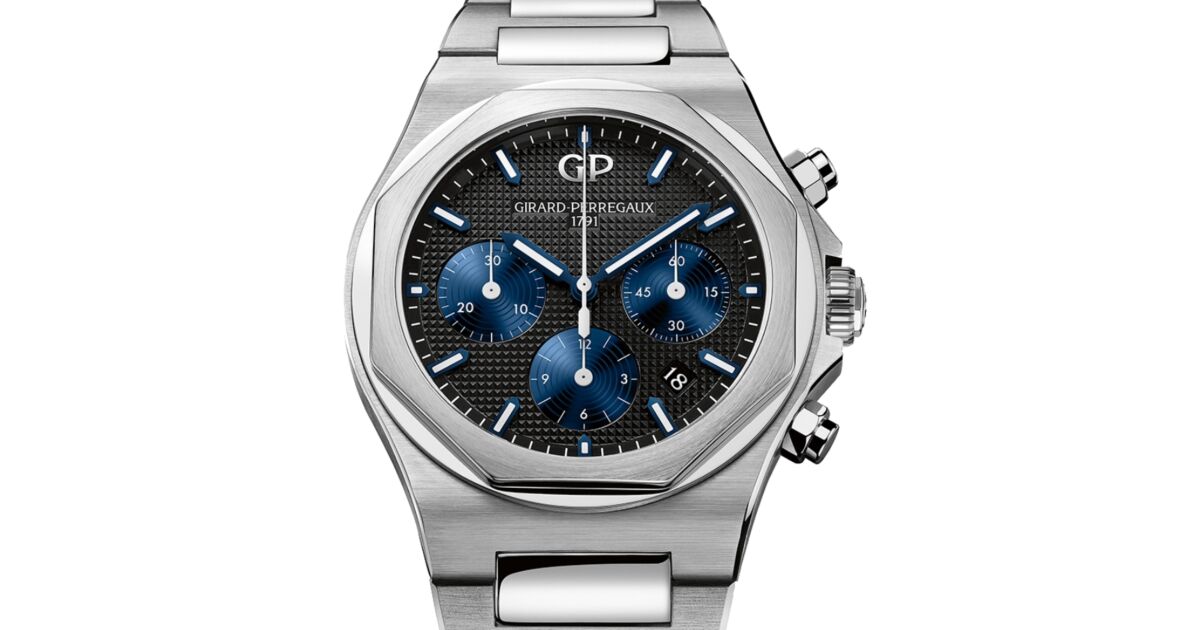 Girard Perregaux Laureato Chronograph 42mm Steel Black Dial 81020