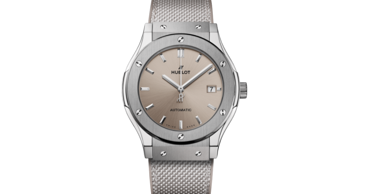 Hublot Classic Fusion Essential Taupe Titanium 45mm 511.NX.4610.NR