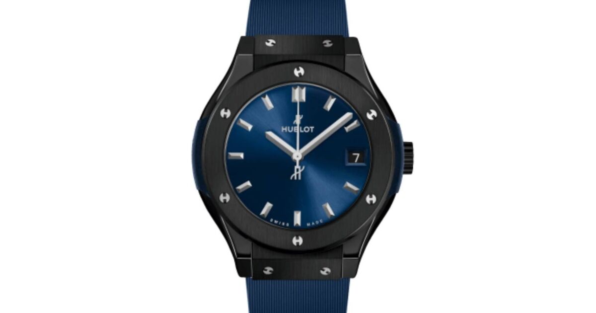 Hublot Classic Fusion 3-Hands Ceramic Blue 33mm Quartz 581.CM.7170