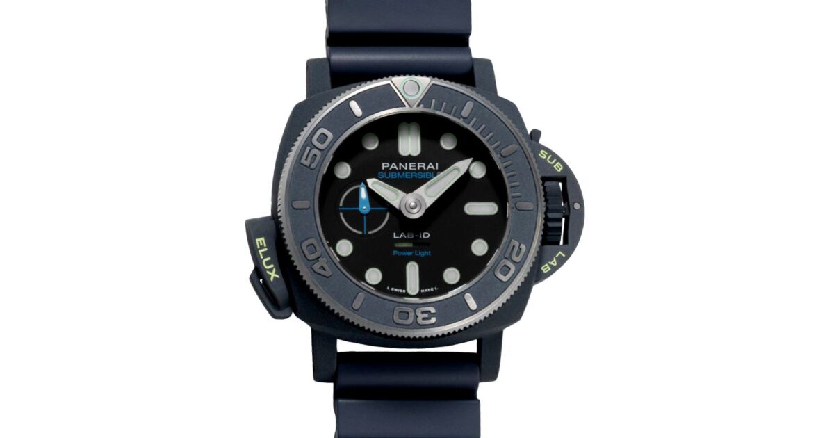 Panerai Submersible Elux LAB-ID 49mm Black Dial PAM01800 - BRAND NEW