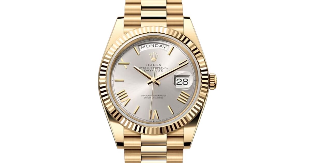 Rolex Day-Date 40 President Yellow Gold Silver Roman Dial 228238