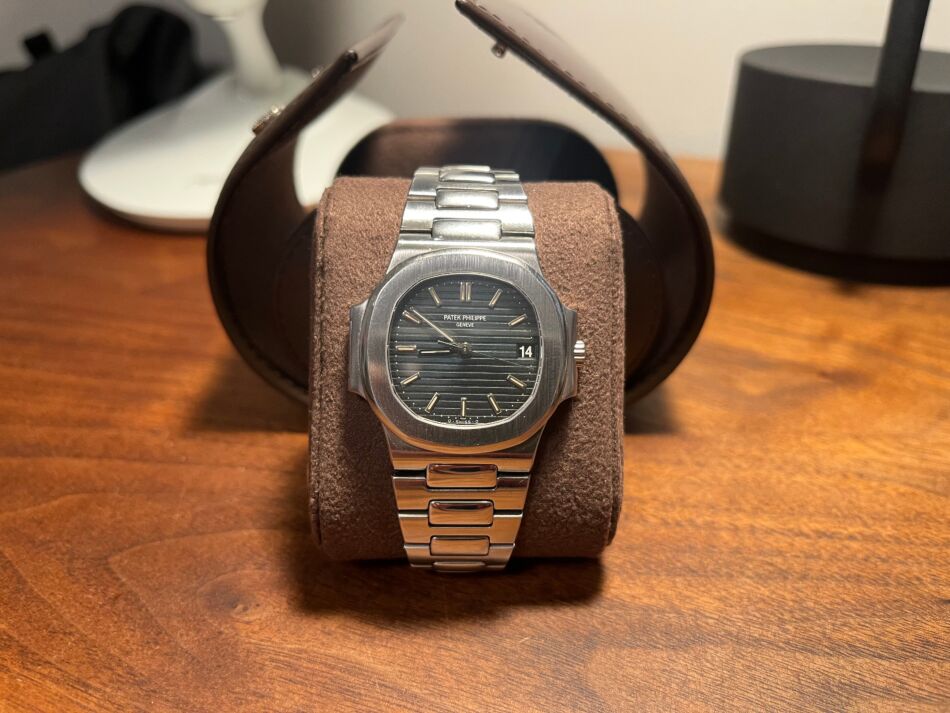 Patek nautilus 3800 online