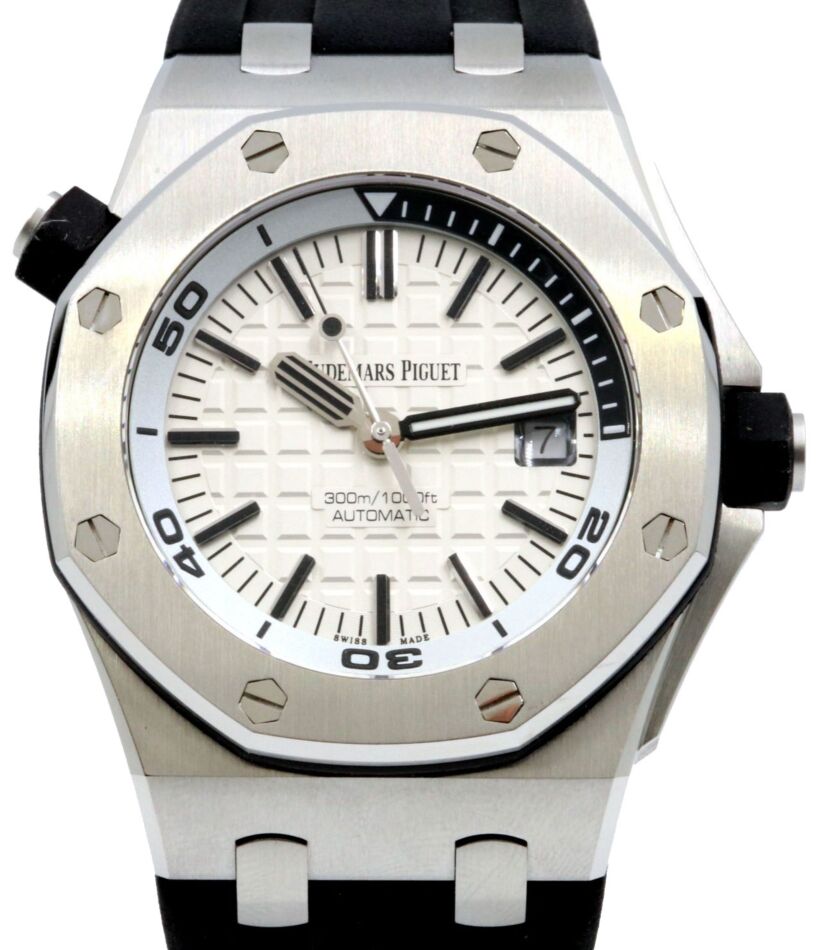 Audemars Piguet 15710ST.OO.A002CA.02 Royal Oak Offshore Diver 42mm Silver Index Steel Rubber White