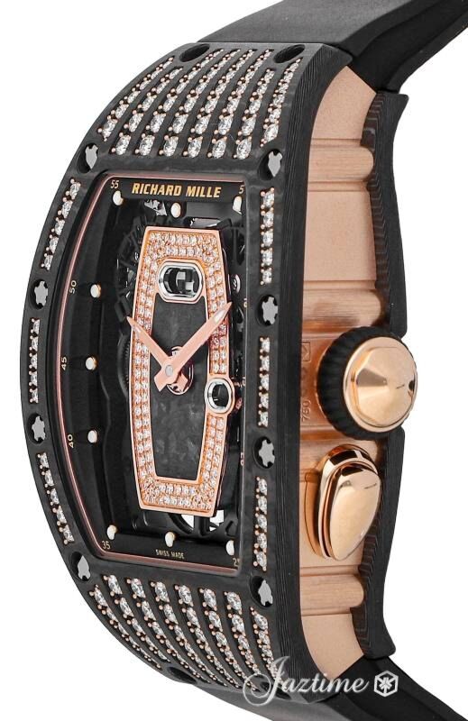 IN THE SHOP - Vacheron Constantin 222 There are watches that make  headlines, and there are others that should make headlines. Here, we have a  watch from the latter category. Released in