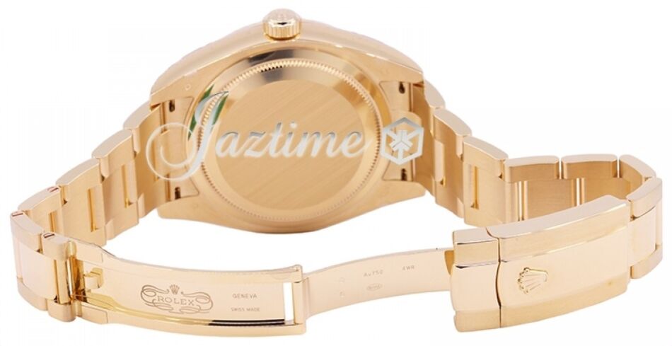 【返品送料無料】 Rolex Sky-Dweller Yellow Gold Bright Black Index Dial Fluted トップス