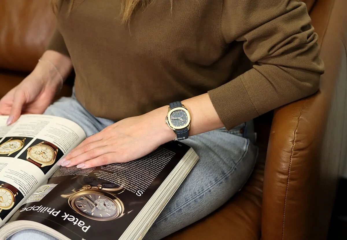 Patek Philippe Aquanaut Travel Time Rose Gold Blue Gray Dial 5269R-001 — 2
