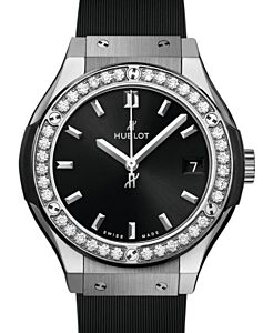 Hublot Classic Fusion 3-Hands Titanium Diamonds 33mm Quartz 581.NX.1470.RX.1104 - BRAND NEW