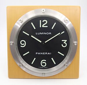 Panerai PAM 151 Luminor Table Clock on Wood Base with Black Dial Pearwood Desk Clock