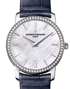 Vacheron Constantin Traditionnelle Quartz White Gold Mother of Pearl Dial 25558/000G-B157 - BRAND NEW