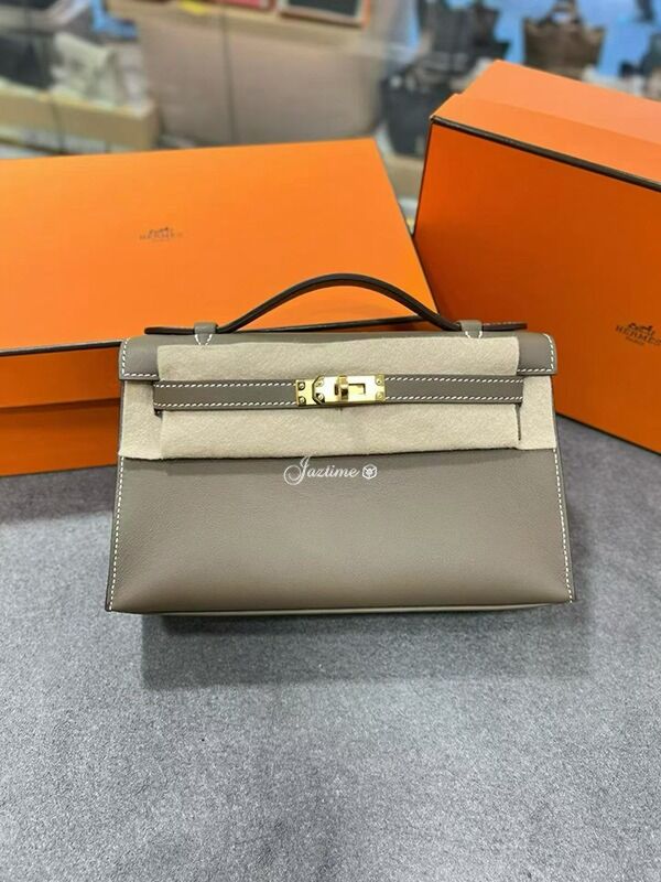 Hermes Kelly Pochette 18 Etoupe Swift K Stamp