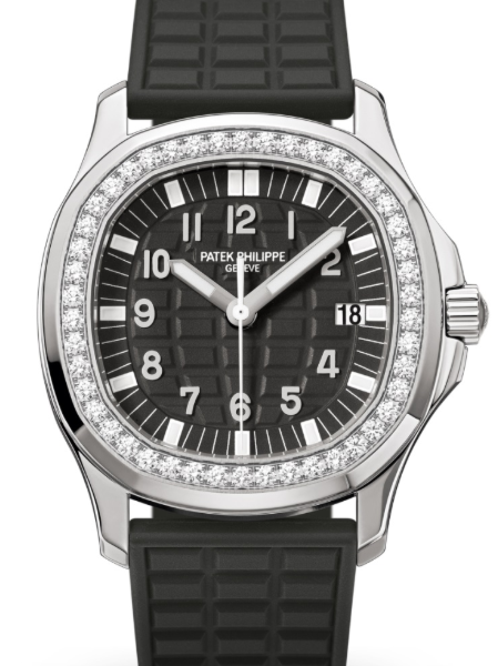 Patek Philippe Aquanaut Ladies Stainless Steel Black Dial 5067A-001