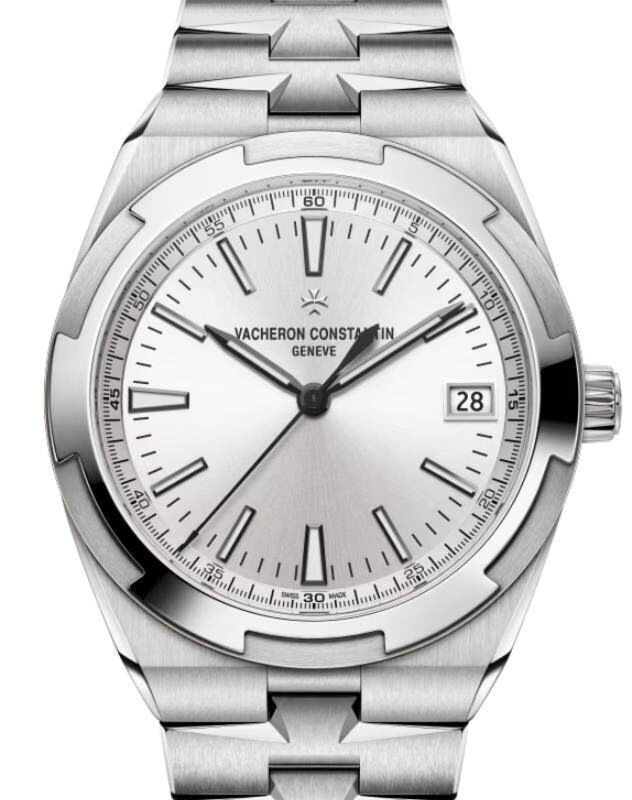 Vacheron Constantin Overseas Self-Winding Steel 41mm Silver Dial 4520V/210A-B126