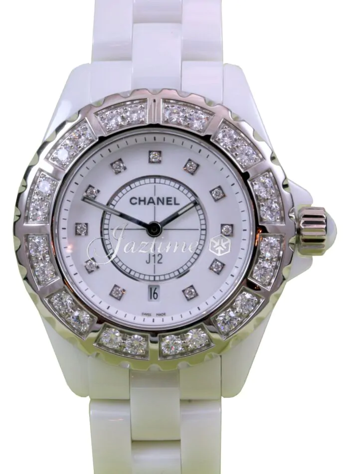 Chanel J12 H2429 Ladies Midsize 33mm Quartz White Ceramic  display picture 2