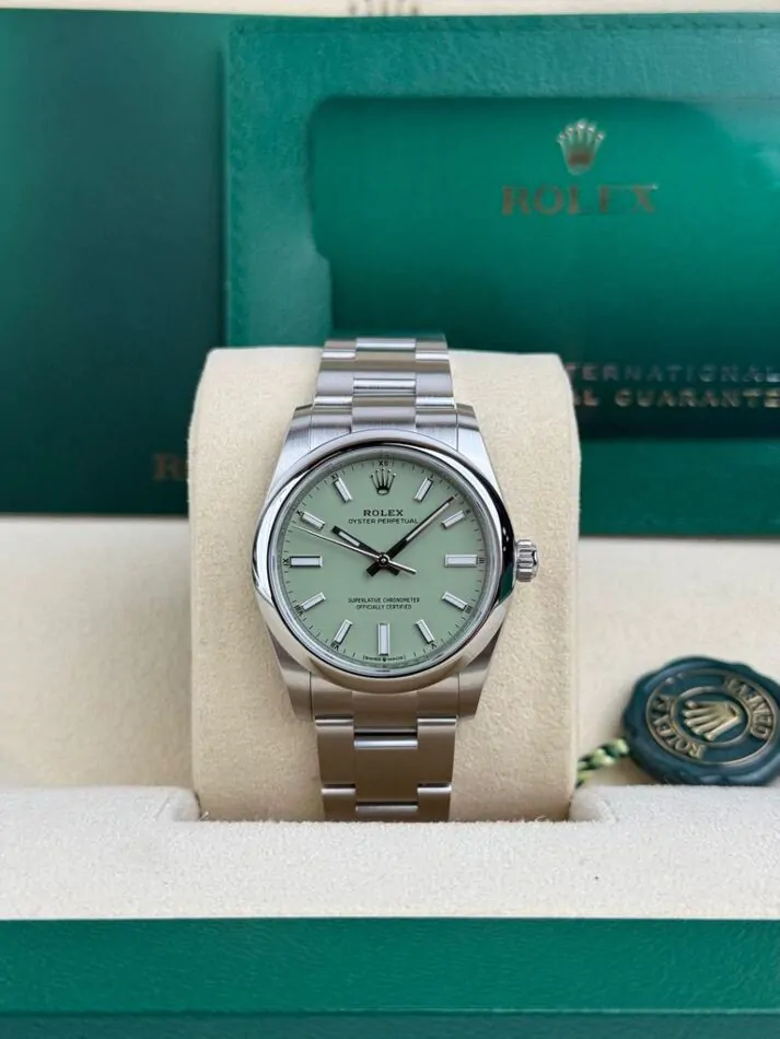 Rolex Oyster Perpetual 34 Steel Pistachio Green Index Dial 124200